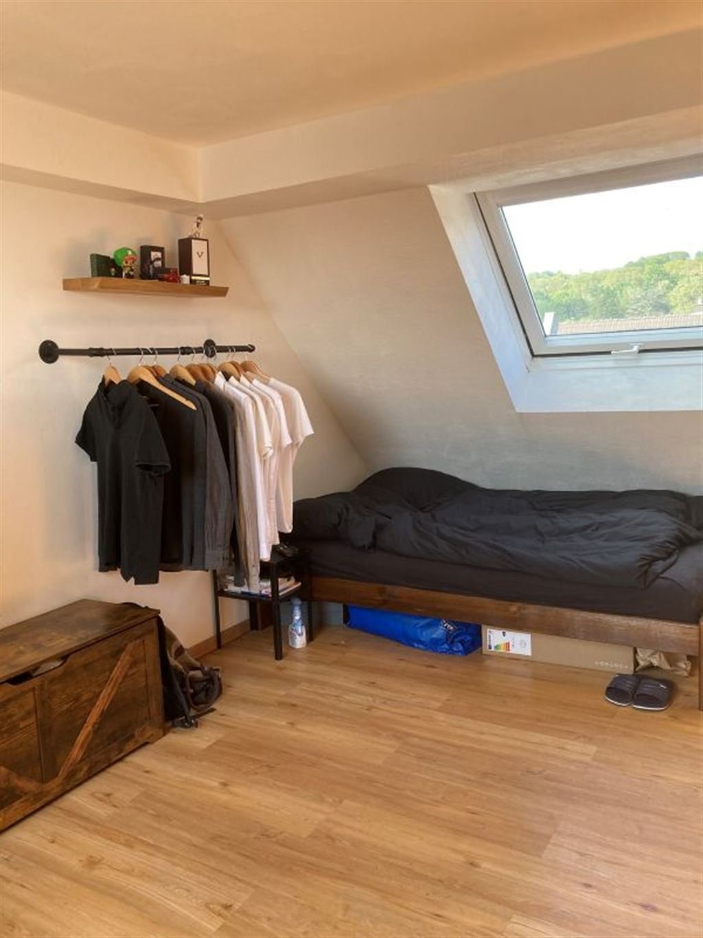 Attraktive 6ZKB-Wohnung mit Balkon und 2 Tiefgaragenstellplätzen
