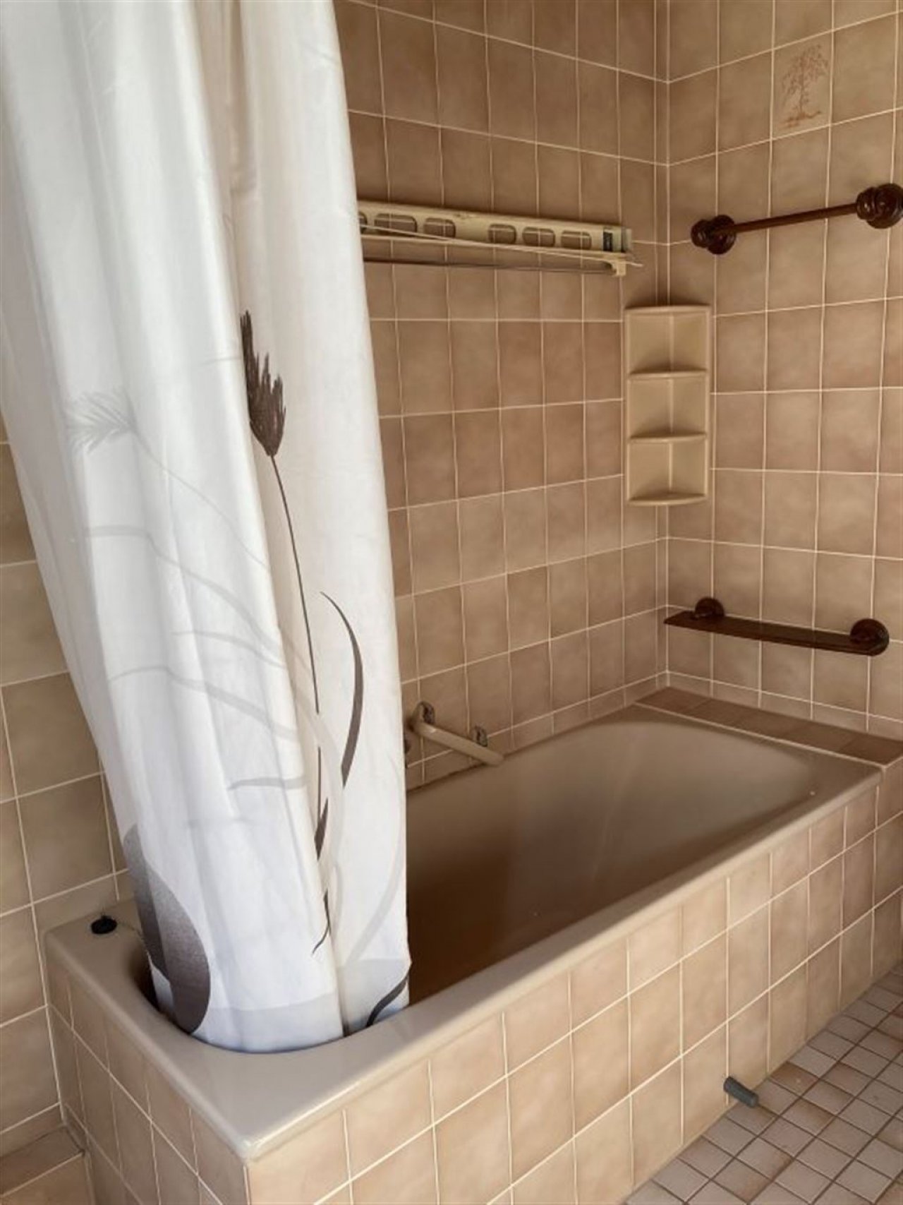 mit Wanne mit Wanne