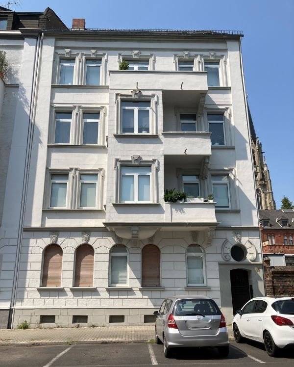 Straßenansicht Straßenansicht